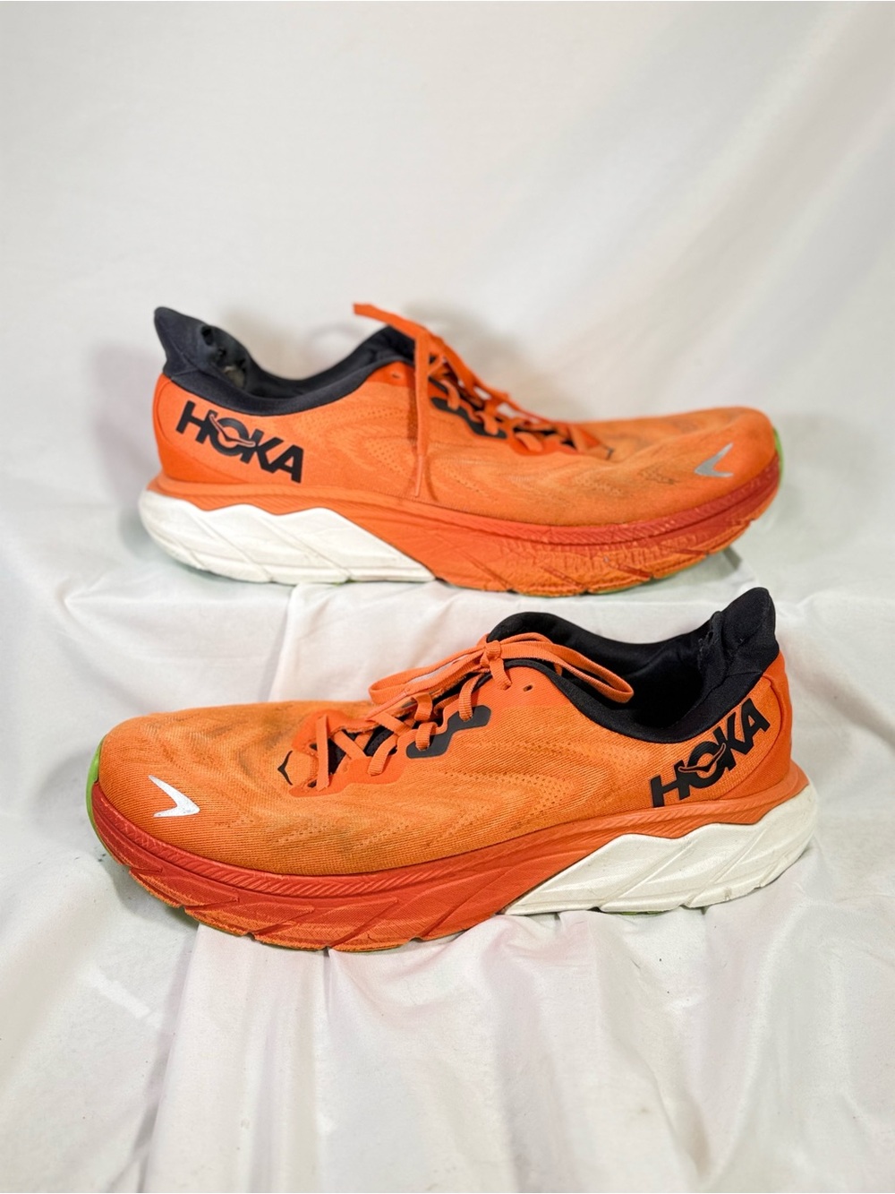 Hoka Arahi 6 Flame Black 12.5 D Men's Orange and Black Athletic Running Shoes